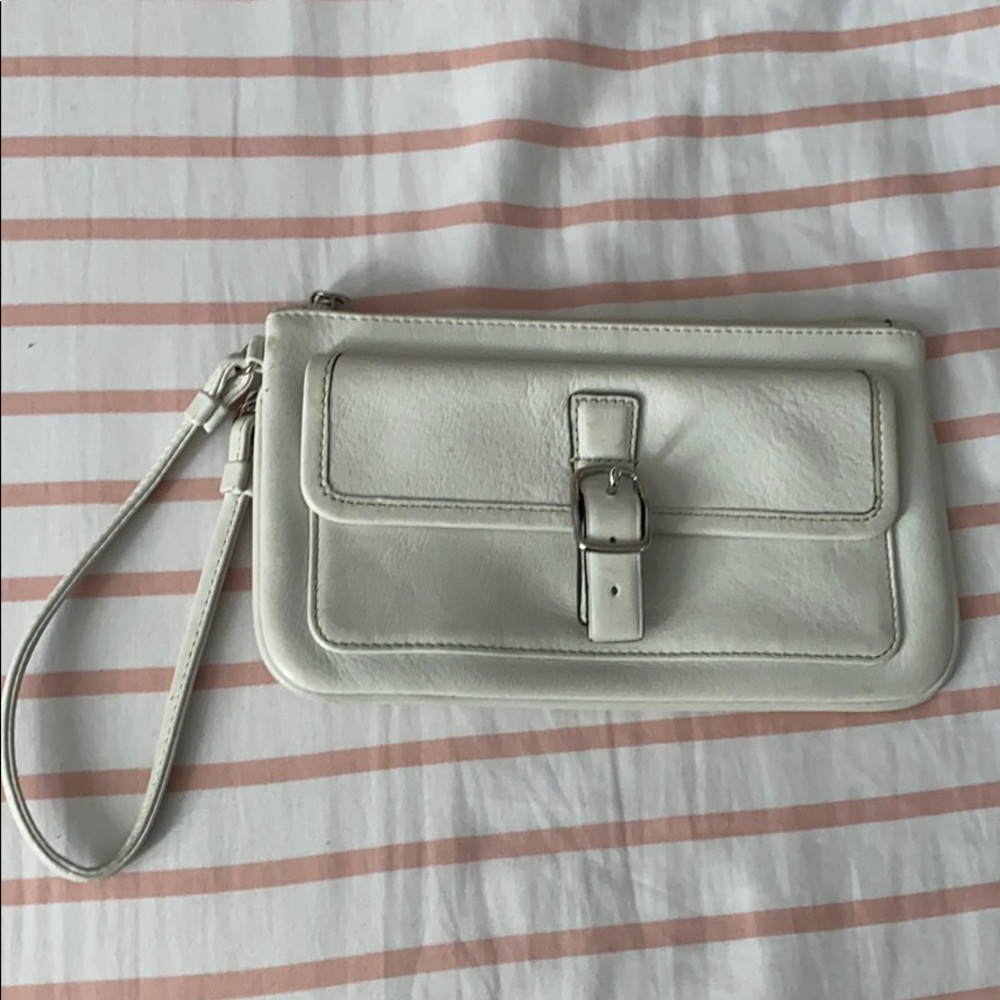 **SOLD**Coach white wristlet